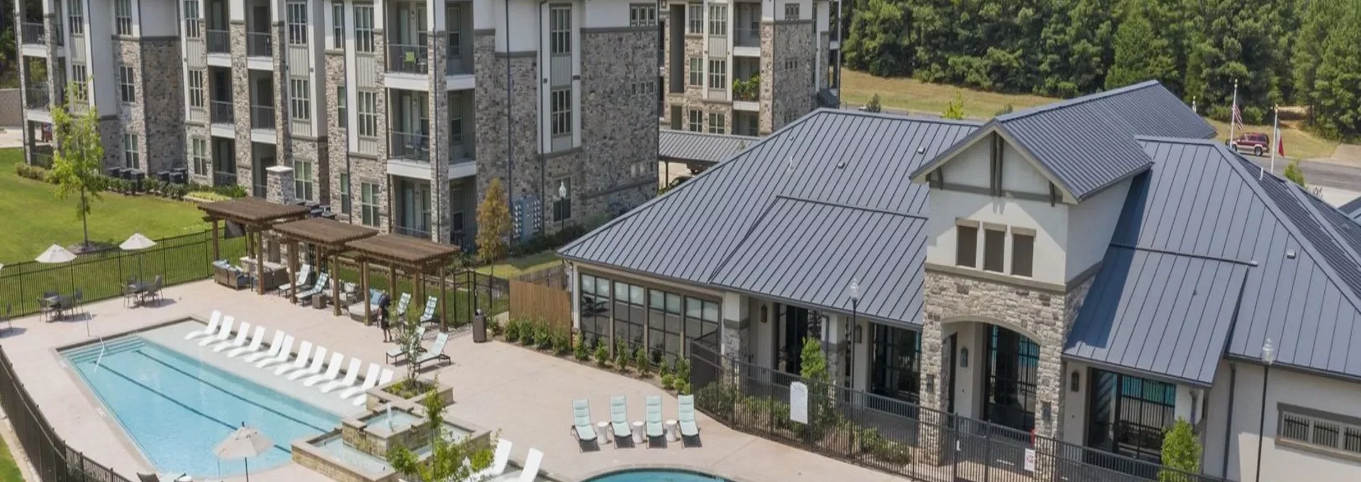 the pool at The Auberge of Tyler